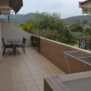 Helena House Διαμέρισμα