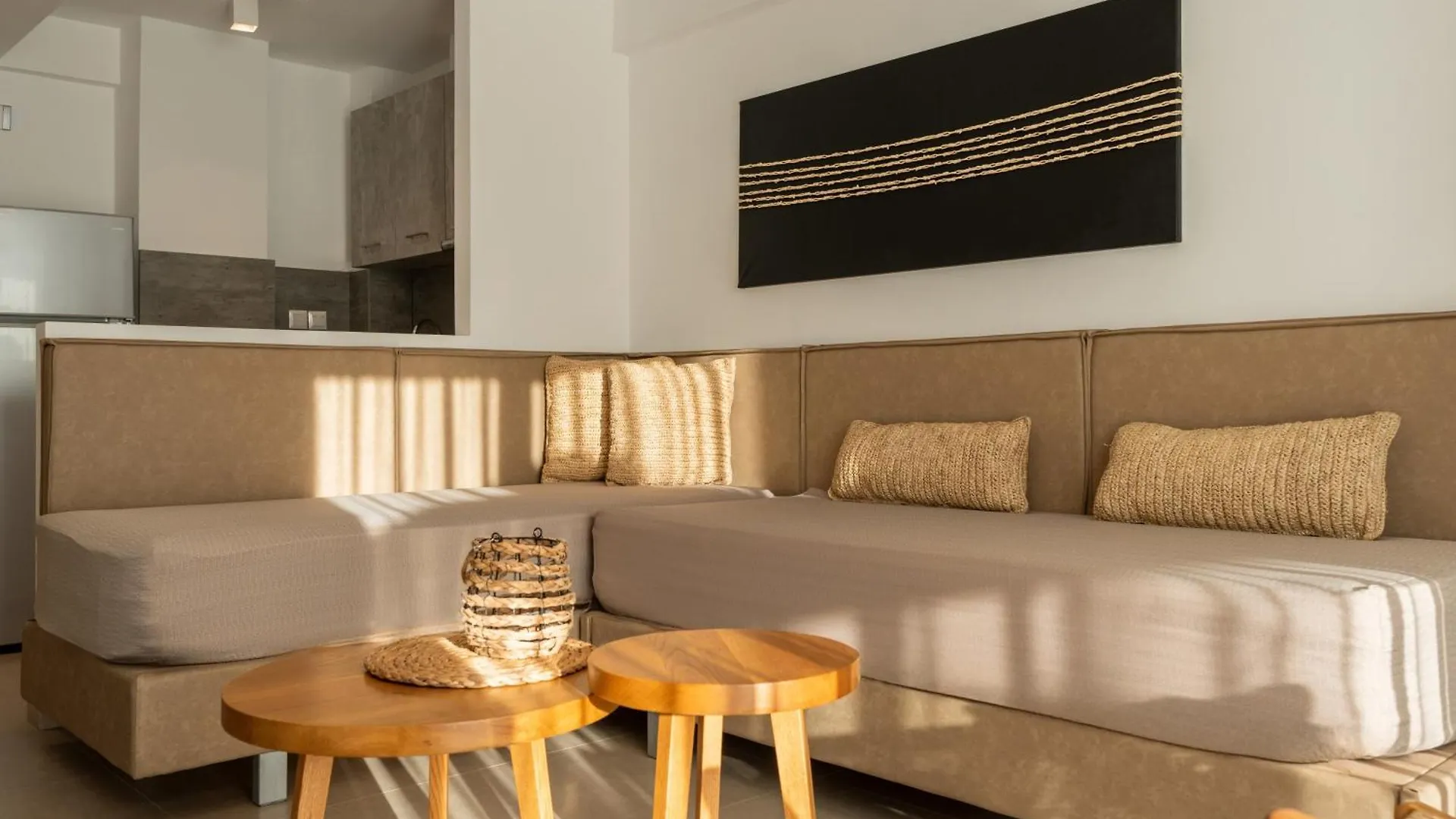 Sarti Premium Suites Apart Otel